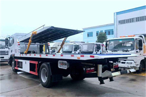 田东县道路救援，拖车救援24小时